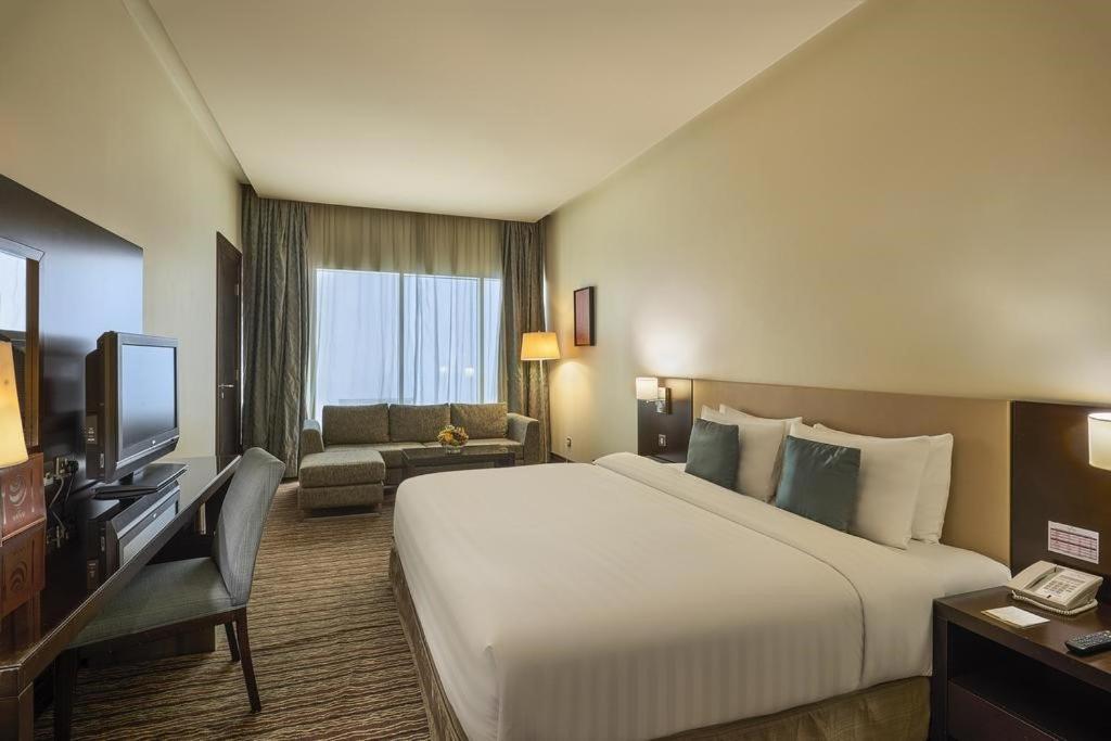 Safir Hotel Doha Exterior foto